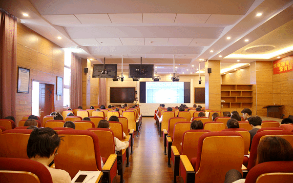 主题教育就业育人：开云官网举办创业比赛指导讲座